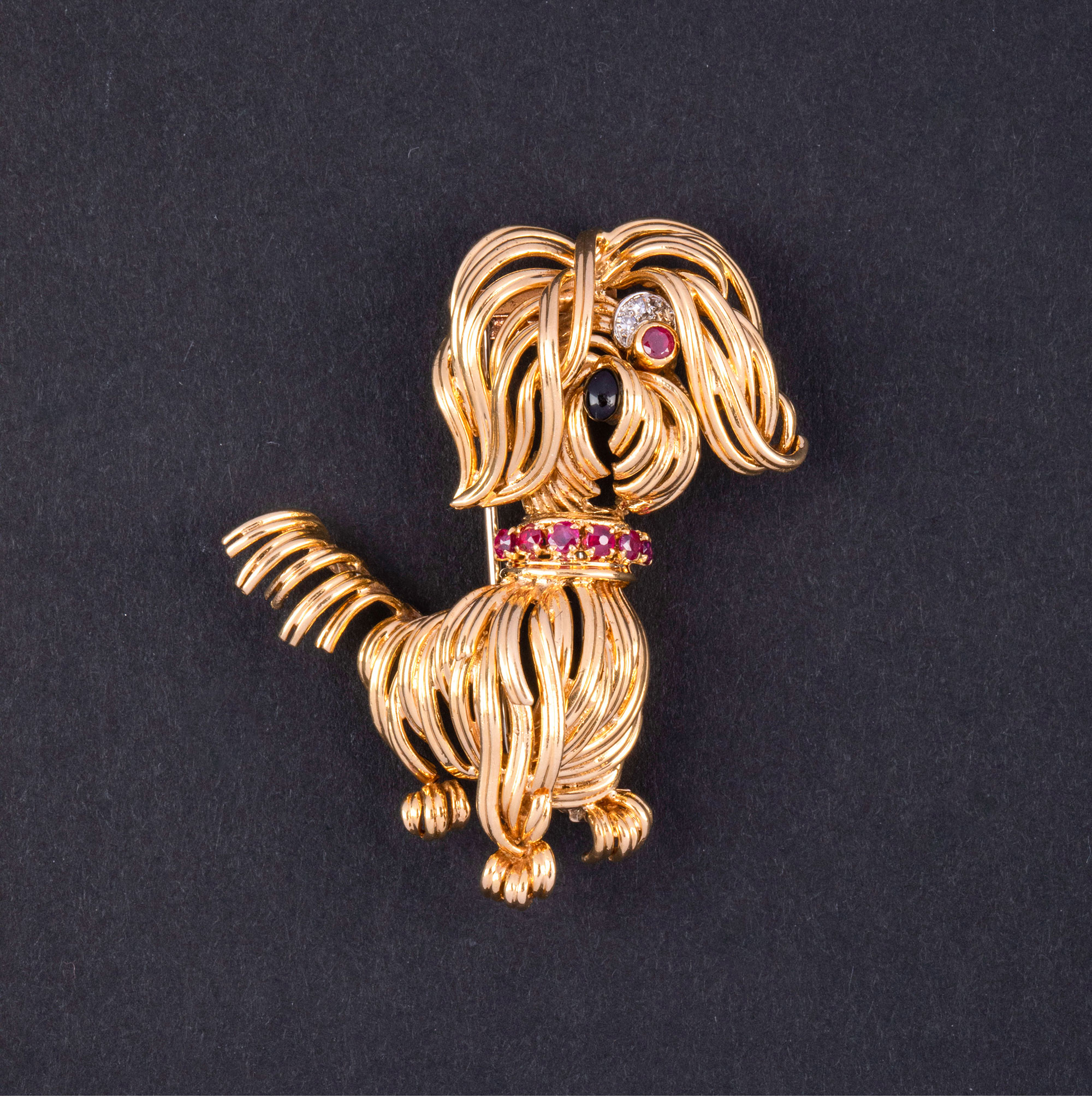 独角鹿西洋古董1960年代法国出品18K黄金镶嵌红宝石钻石珐琅精雕约克夏㹴犬造型胸针